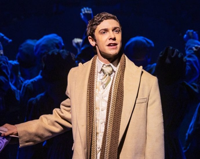 ben-levi-ross-is-moving-audiences-to-tears-with-a-chilling-performance-in-‘ragtime’