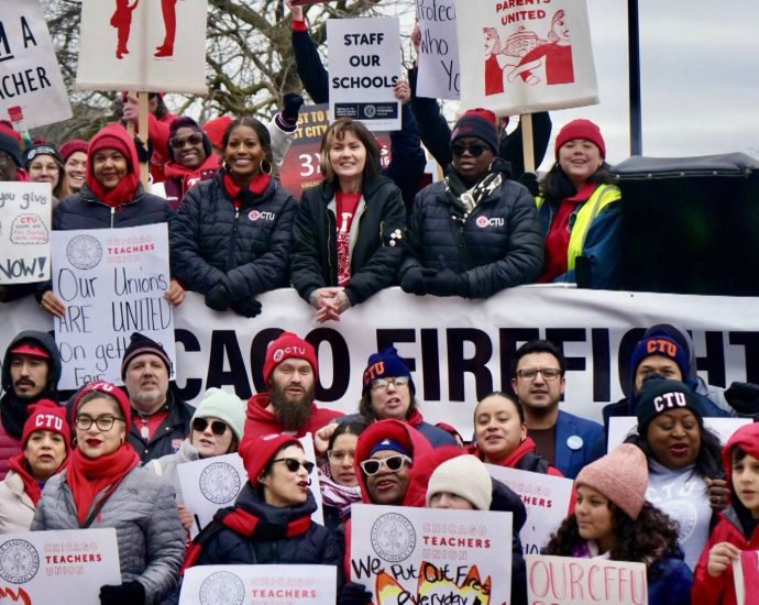 “no-school,-no-work,-no-shopping”:-workers,-immigrants-to-lead-thousands-of-may-day-protests