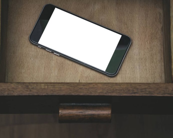 that-old-phone-in-the-kitchen-drawer-could-save-an-industry