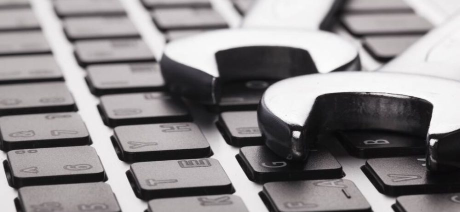 microsoft-releases-first-big-update-after-nadella’s-vow-to-‘win-back-fans’