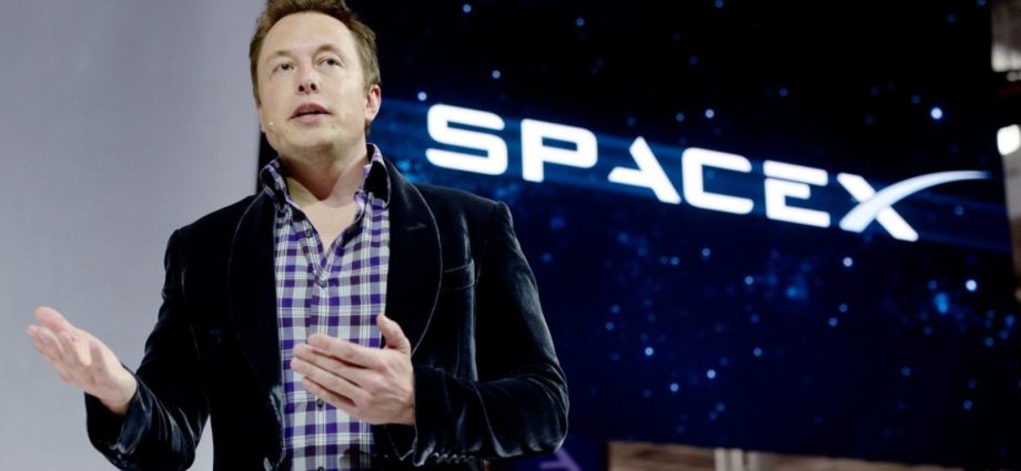 Elon Musk’s 200 Million Share Payday Depends On SpaceX Putting Over A Million Humans On Mars