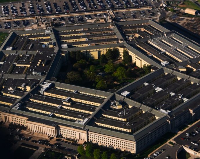 pentagon-announces-deal-with-8-ai-companies