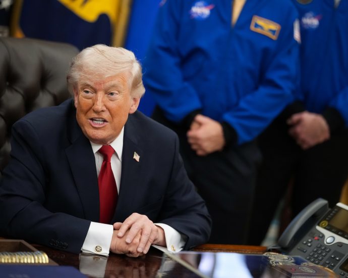 the-traitor’s-latest-science-purge-could-bring-major-risks,-experts-say