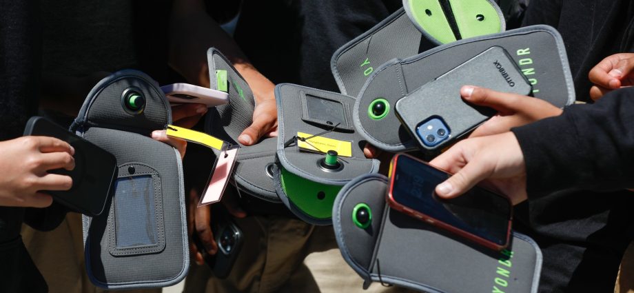 first-it-was-the-schools.-now-they’re-coming-for-your-cellphone-at-work