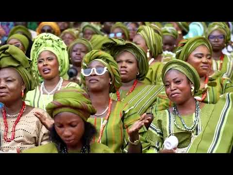 nigeria’s-egungun-festival-draws-thousands-to-ibadan