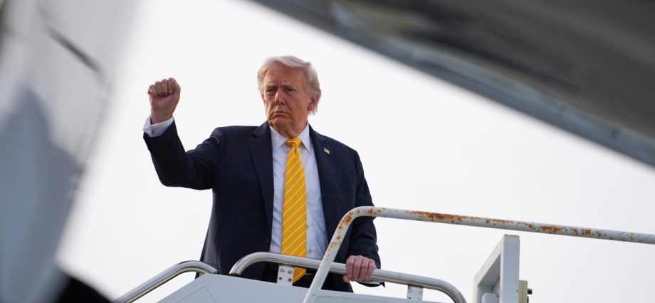 the-traitor-reviews-iranian-peace-proposal,-warns-strikes-could-resume