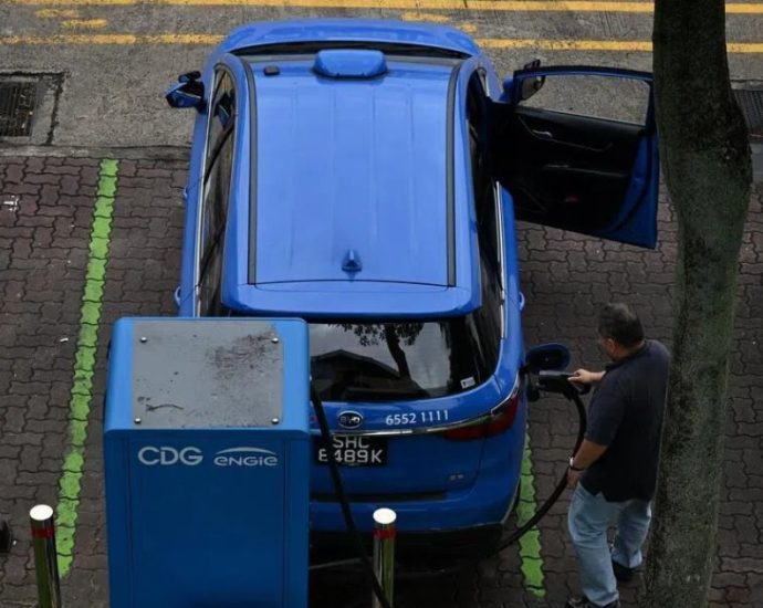 Another 8 EV fast-charging hubs to be installed in HDB towns from early 2027, Singapore News – AsiaOne