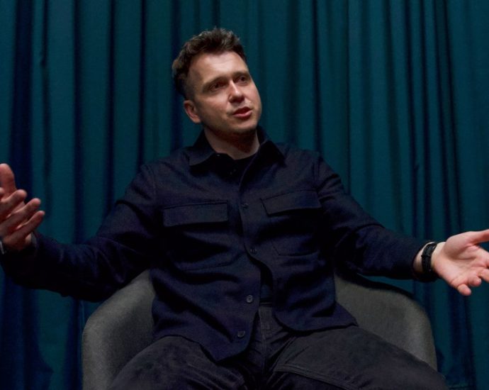 the-ap-interview:-ukraine-bets-on-battlefield-ai-as-the-race-for-weapons-autonomy-intensifies