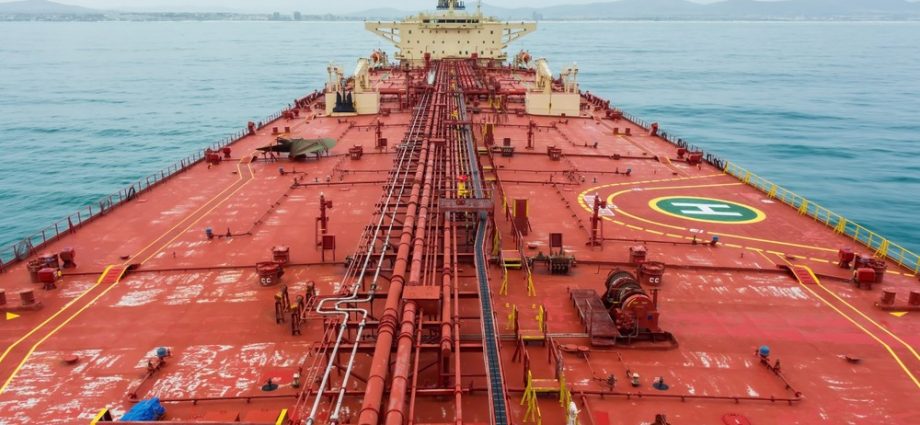 Russia’s Oil Revenues Surge as the World Scrambles for Supply