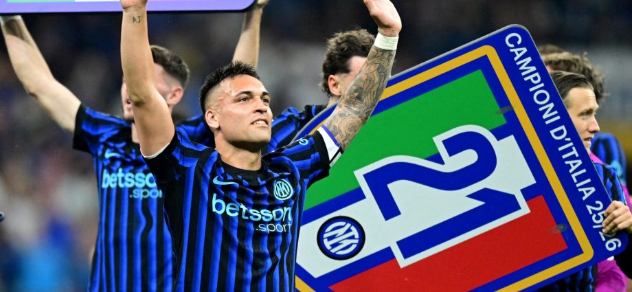 fireworks-in-milan-as-inter-clinch-serie-a-title-with-a-2-0-win-over-parma