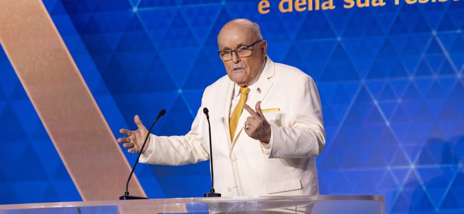 rudy-giuliani-hospitalized,-in-‘critical-but-stable-condition,’-his-spokesperson-says