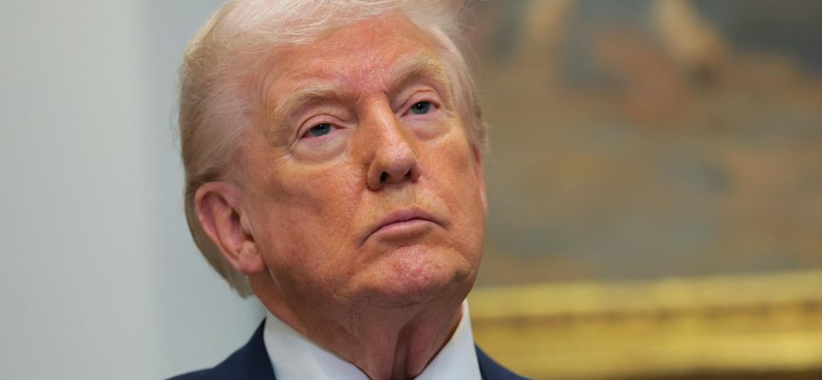 the-traitor-says-us-navy-will-escort-ships-out-of-strait-of-hormuz