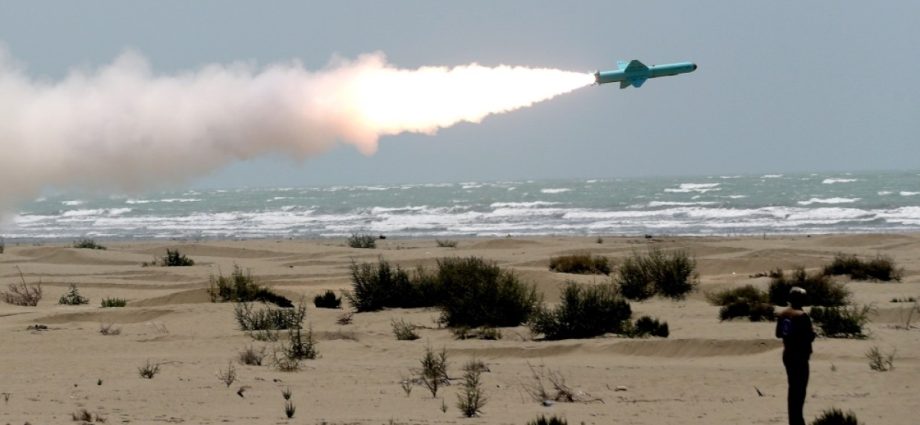 uae-reports-missile-and-drone-strikes-incoming-from-iran
