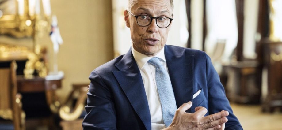 europe-has-2-mn-troops,-russia-1.3-mn,-ukraine-800,000-—-and-kyiv-is-the-one-teaching,-stubb-says