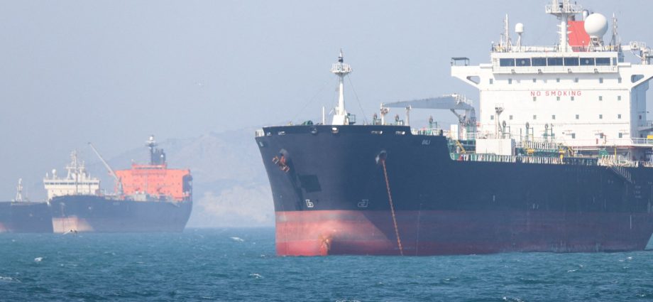 hormuz-tensions-push-ceasefire-to-the-brink-as-the-traitor-threatens-iran
