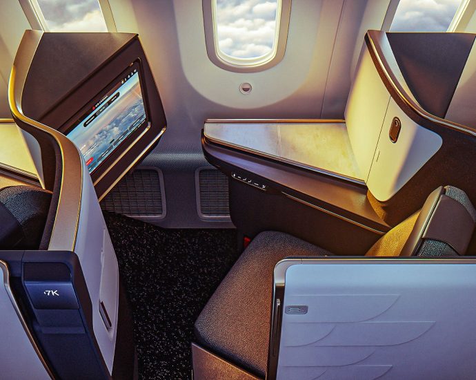 air-canada’s-4-secret-suites-are-quietly-replacing-first-class-on-the-boeing-787-10-dreamliner