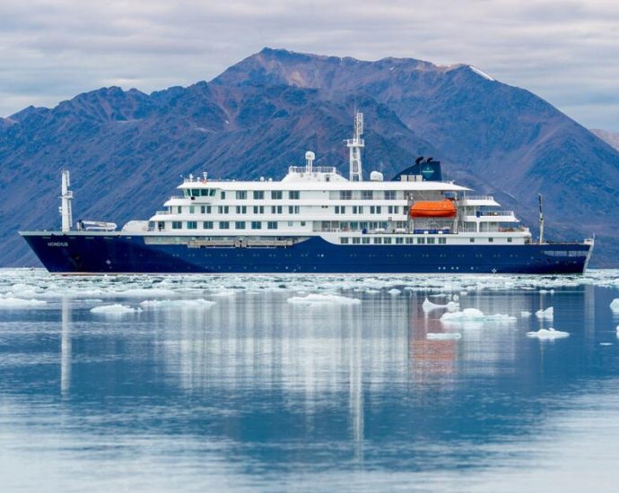 they-boarded-a-luxury-antarctic-cruise.-then-hantavirus-took-a-deadly-toll