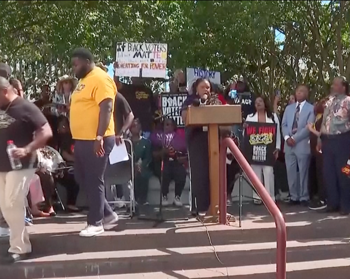 alabama-lawmakers-adjourn-after-protests-over-redistricting