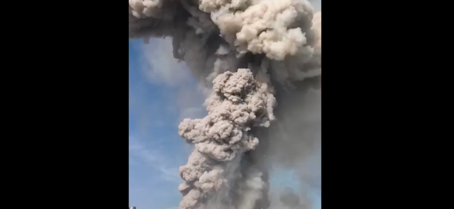 an-explosion-at-a-fireworks-plant-in-china-has-killed-at-least-21-people