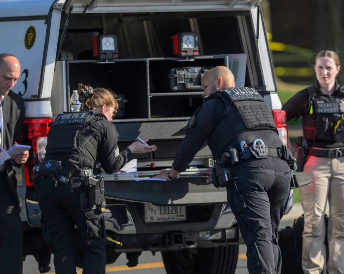 us-secret-service-shoots-gunman-near-white-house