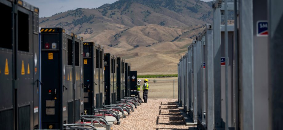california’s-battery-array-is-as-powerful-as-12-nuclear-power-plants-here’s-what’s-on-the-horizon.