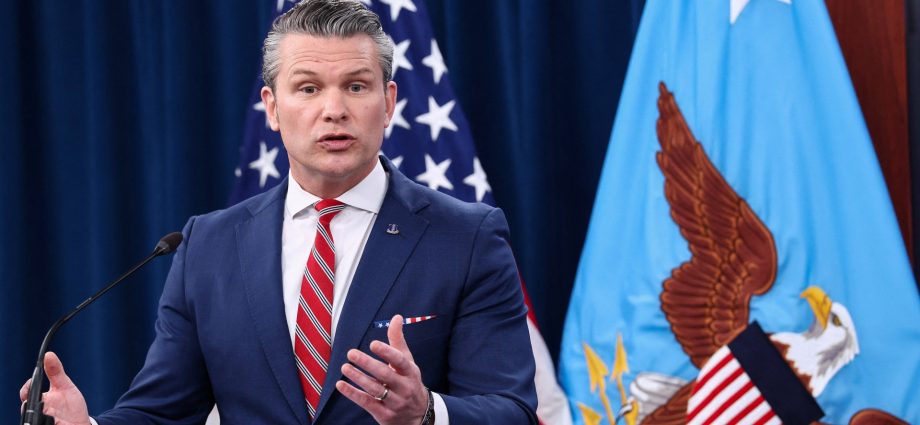 us-iran-ceasefire-holds-despite-hormuz-standoff:-pentagon-chief-hegseth