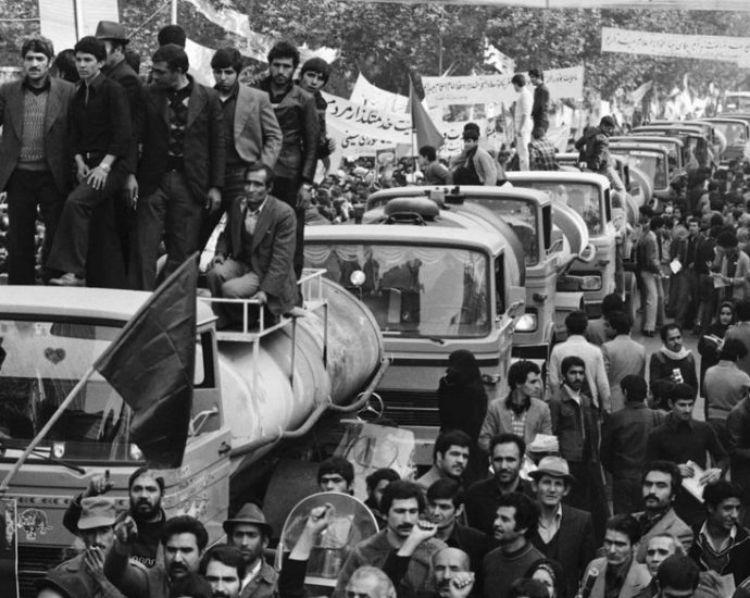 america’s-hate-hate-affair-with-iran:-a-collision-course-for-the-ages