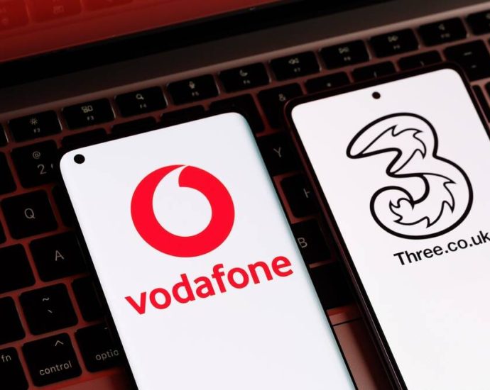vodafone-dials-up-full-control-of-joint-venture-with-three-in-4.3b-deal