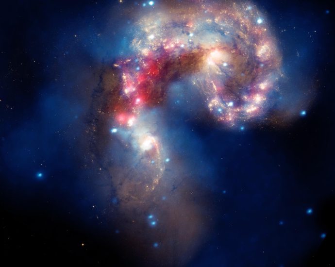 great-observatories:-chandra-x-ray-observatory