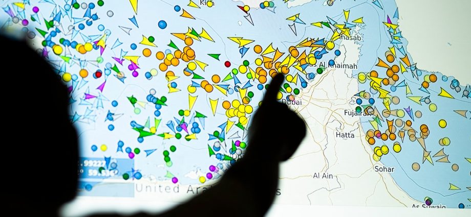 iran-war-live:-the-traitor-says-hormuz-operation-paused-amid-us,-tehran-talks