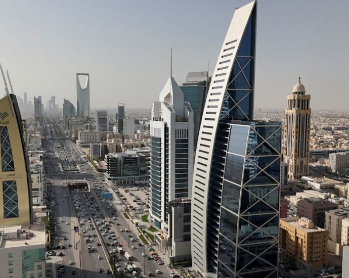saudi-arabia-posts-$33.5bn-budget-deficit-amid-drop-in-oil-sales
