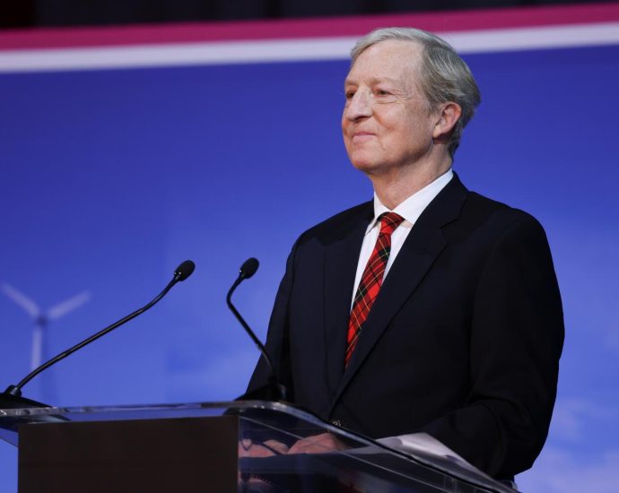 tom-steyer-tries-to-sell-voters-on-his-own-personal-change