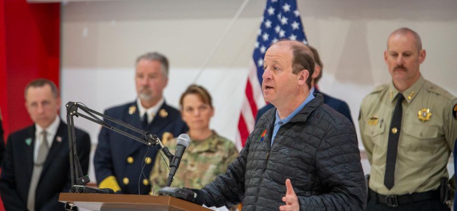 colorado-warns-of-severe-fire-risk-in-southwestern-states-it-may-be-difficult-to-share-resources.