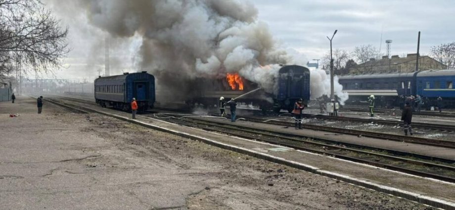 800-mobile-shelters-installed-to-expand-ukraine’s-rail-protection-system-amid-sustained-attacks