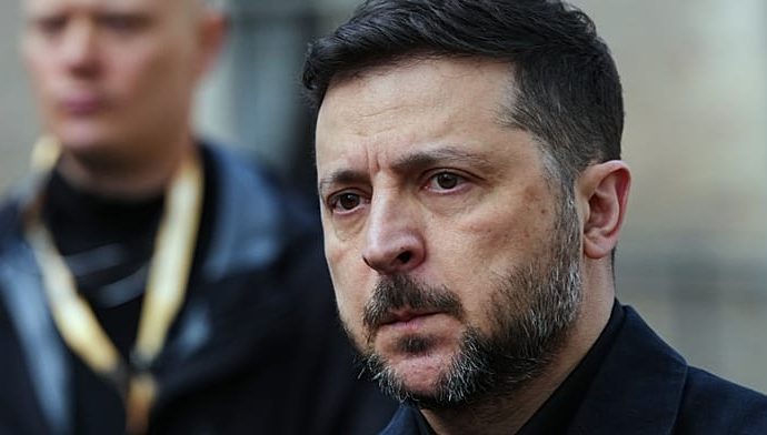 ’ukraine-will-respond-in-kind’,-zelenskyy-says-after-russia-breaks-kyiv’s-ceasefire