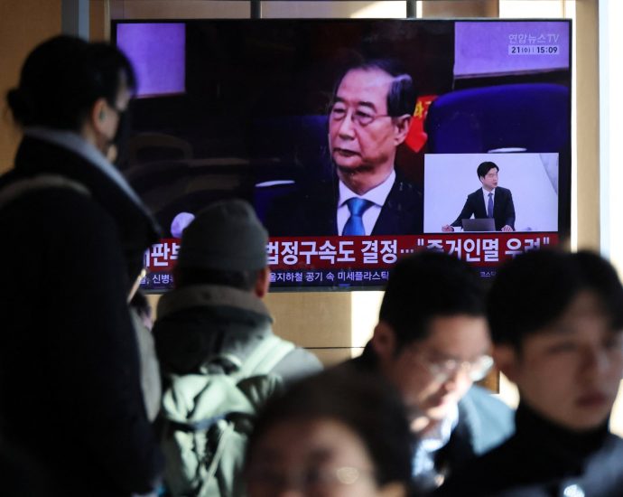 south-korean-court-reduces-han-duck-soo’s-prison-term-in-martial-law-case