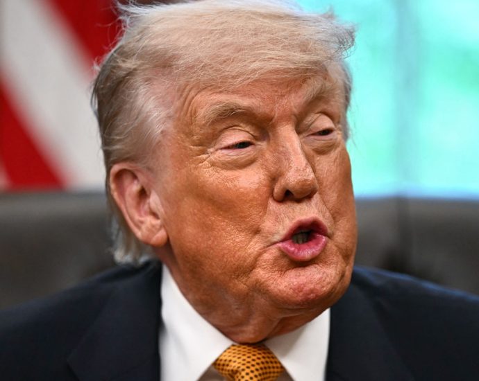 why-the-traitor-dropped-his-strait-of-hormuz-plan-after-just-48-hours