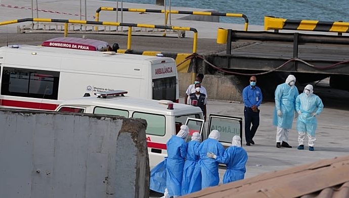 tenerife-locals-‘concerned-but-calm’-as-hantavirus-hit-cruise-ship-approaches