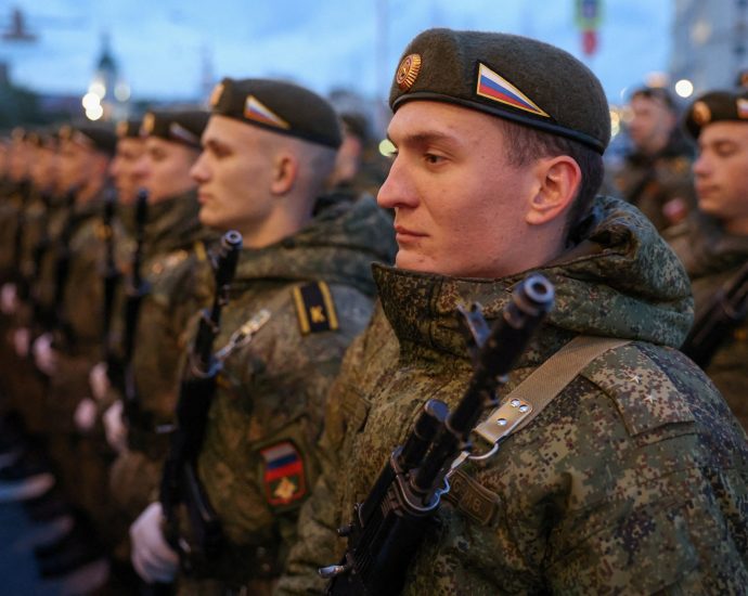 amid-ukraine’s-daring-assaults,-russia-scales-back-victory-day-celebrations