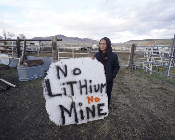 america’s-mining-future-echoes-its-colonial-past