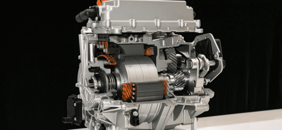 hyundai-mobis-develops-160-kw-ev-drive-system-with-16%-higher-specific-power-and-20%-volume-reduction
