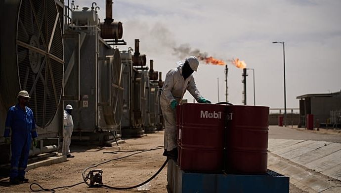 iraq-announces-huge-oil-find-near-saudi-border-as-hormuz-crisis-bites