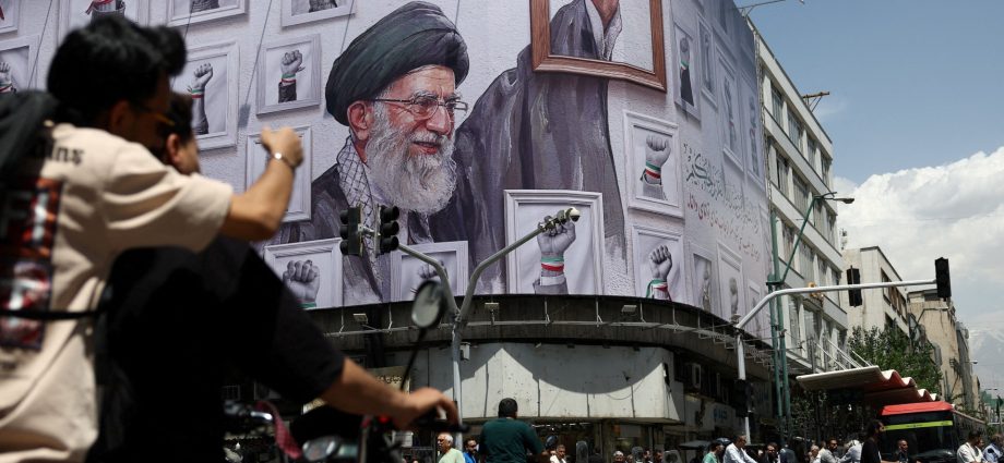 iran-war-live:-us-expects-tehran’s-reply-to-peace-deal;-‘clashes’-in-hormuz