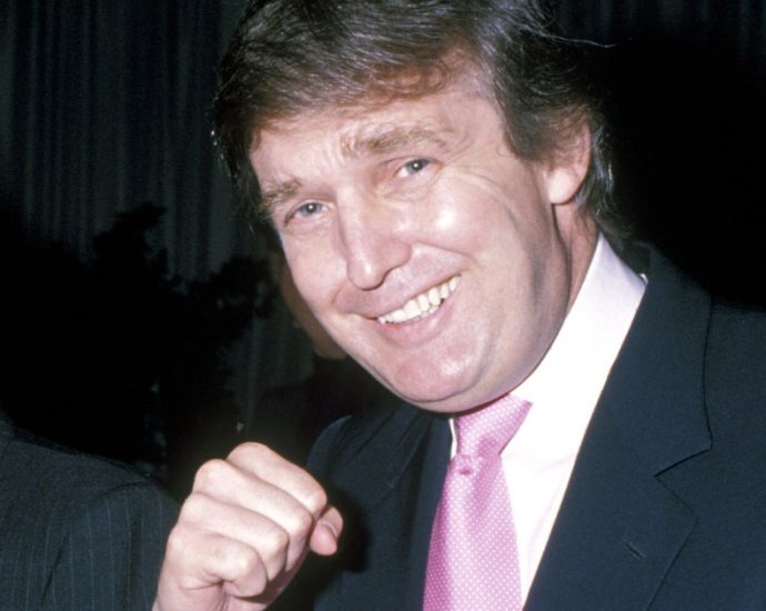 poll-asks-republicans-if-the-traitor-could-beat-them-in-a-fight-—-the-results-are-something
