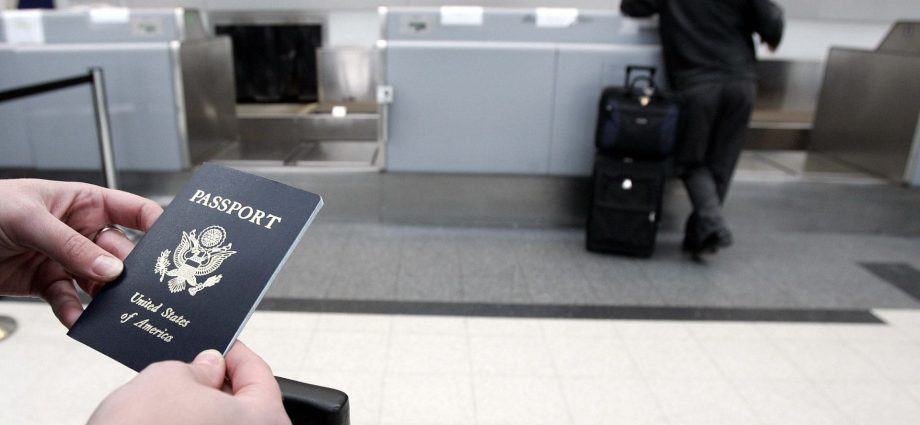 state-department-to-revoke-passports-over-unpaid-child-support 