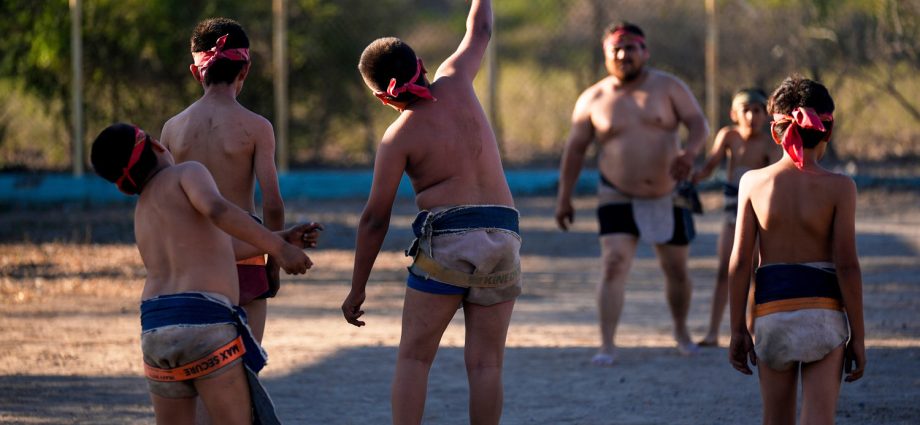 how-a-3,400-year-old-ballgame-survives-in-mexico-against-all-odds
