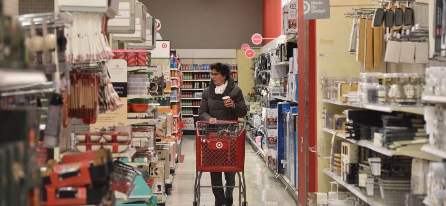 us-consumer-sentiment-hits-another-all-time-low