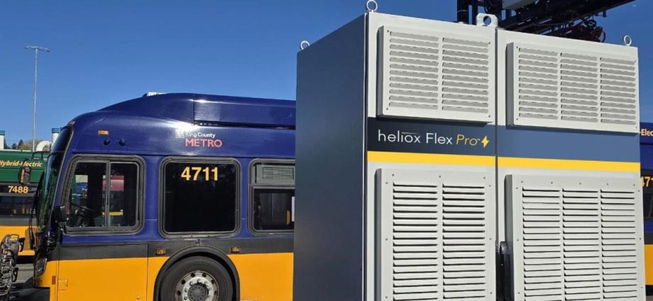 heliox-pilots-its-new-flex-pro-480-kw-dc-fast-ev-charger-with-king-county-metro