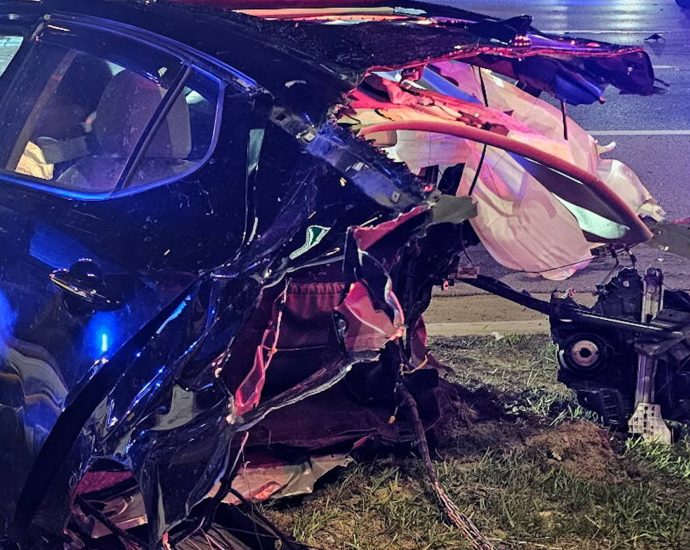 woman-survives-car-being-cut-in-half