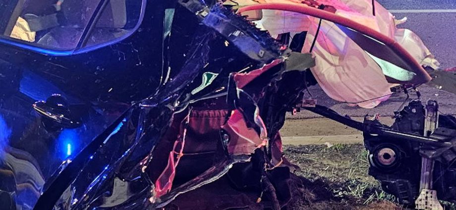 woman-survives-car-being-cut-in-half